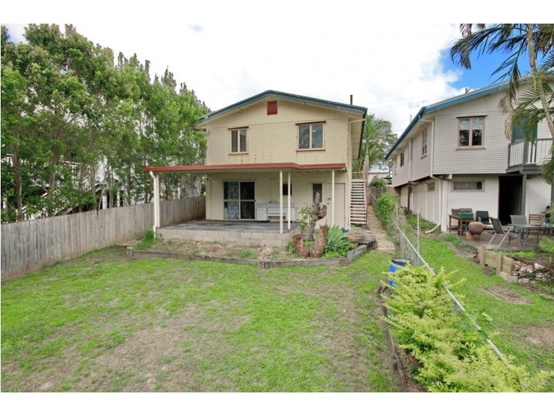 28 Bulgin Avenue, Wynnum West QLD 4178