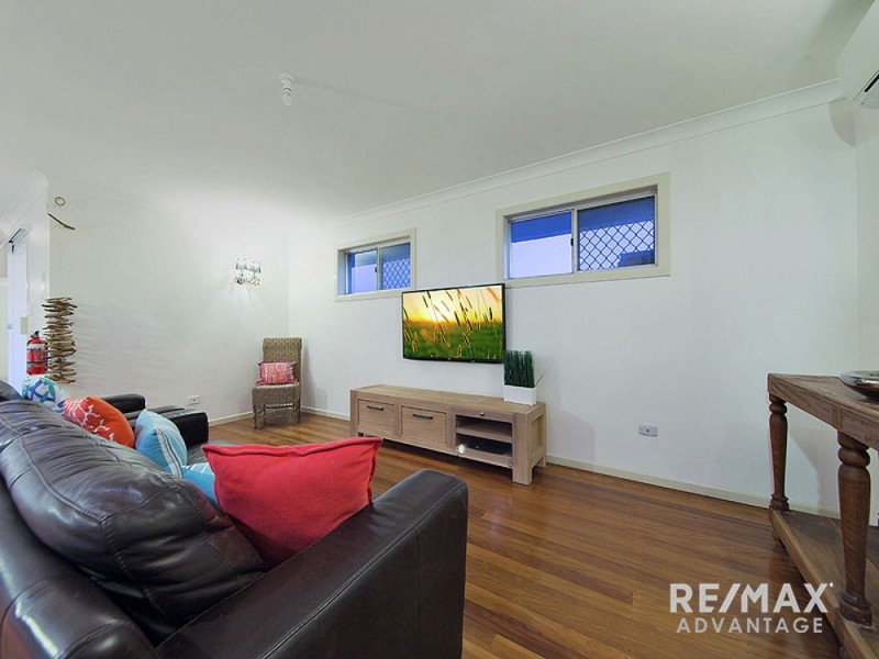 23 Loynes Street, Wynnum West QLD 4178