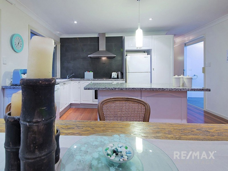 23 Loynes Street, Wynnum West QLD 4178