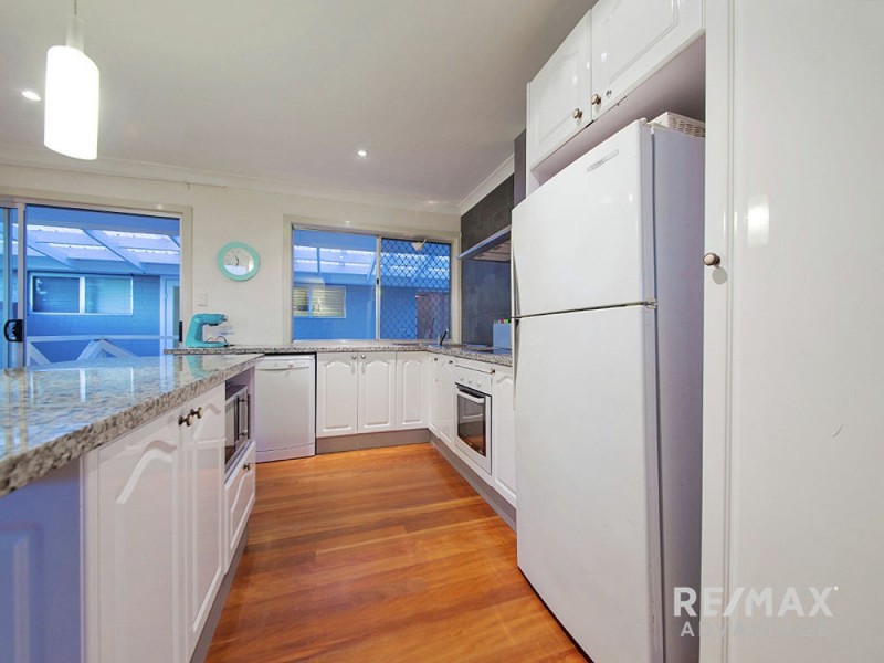 23 Loynes Street, Wynnum West QLD 4178