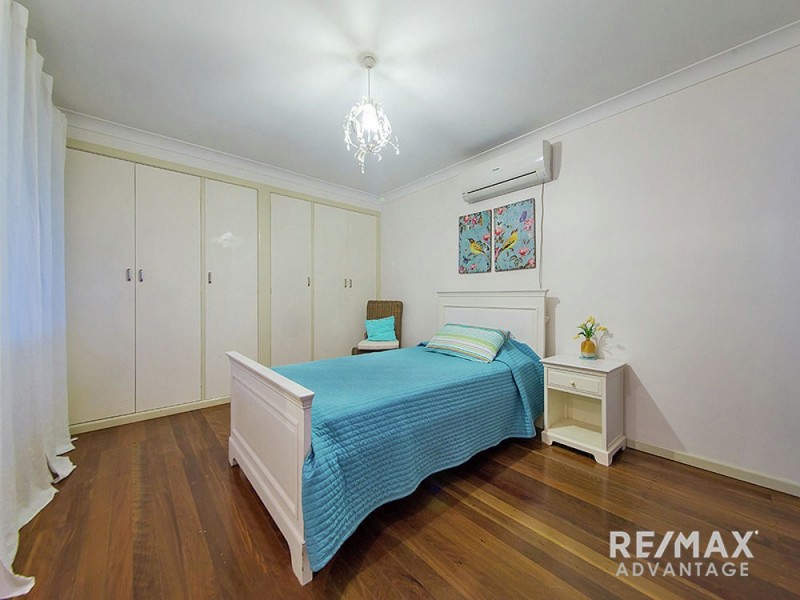 23 Loynes Street, Wynnum West QLD 4178