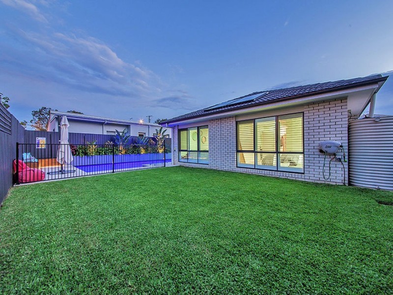 57 Foxwood Circuit, Wakerley QLD 4154