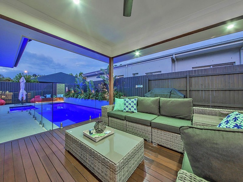 57 Foxwood Circuit, Wakerley QLD 4154