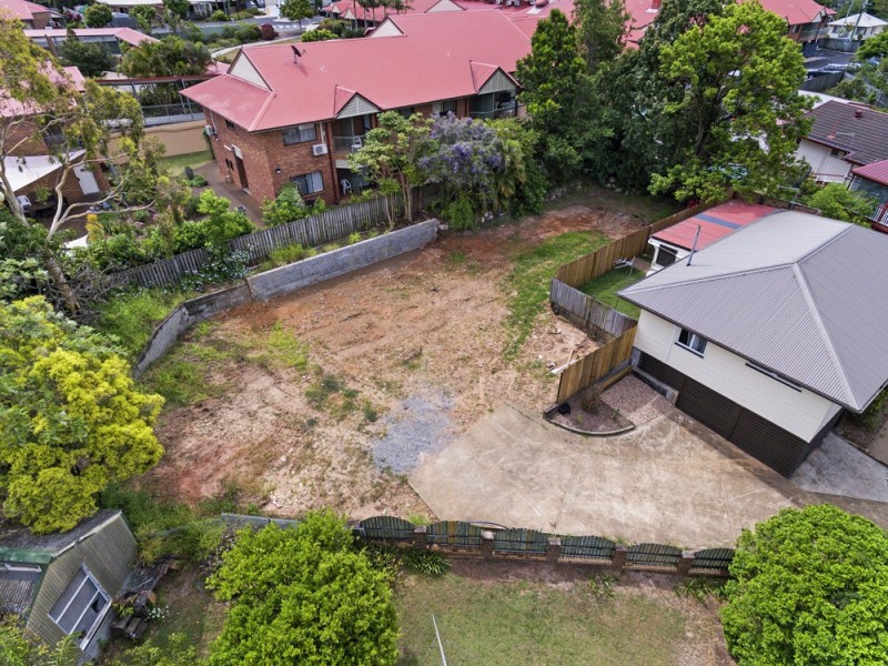 84 Roseneath Parade, Wynnum West QLD 4178