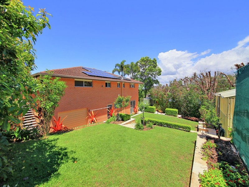 10 Iluka Street, Manly West QLD 4179