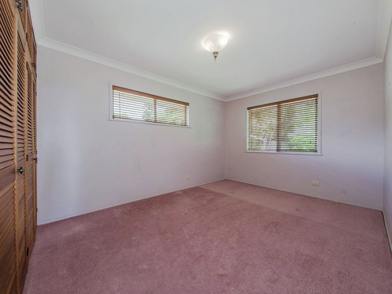 10 Iluka Street, Manly West QLD 4179