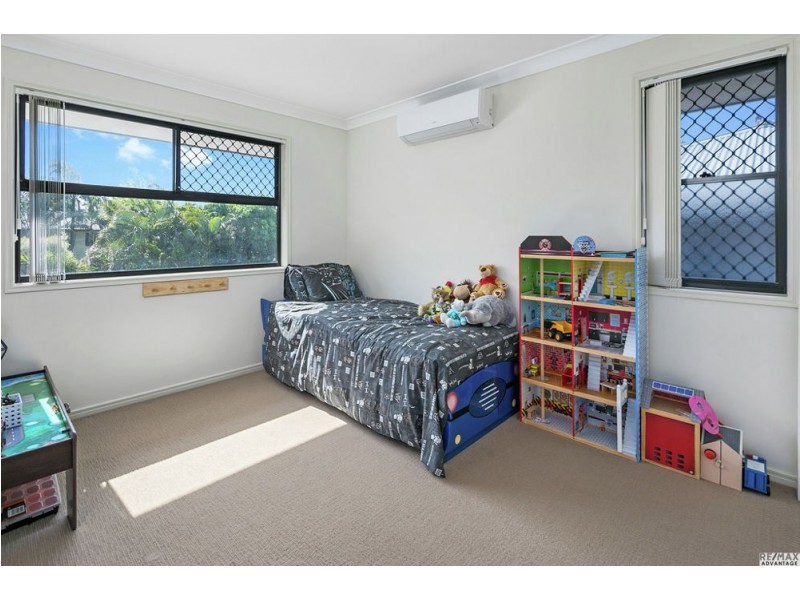 103 Kamarin Street, Manly West QLD 4179