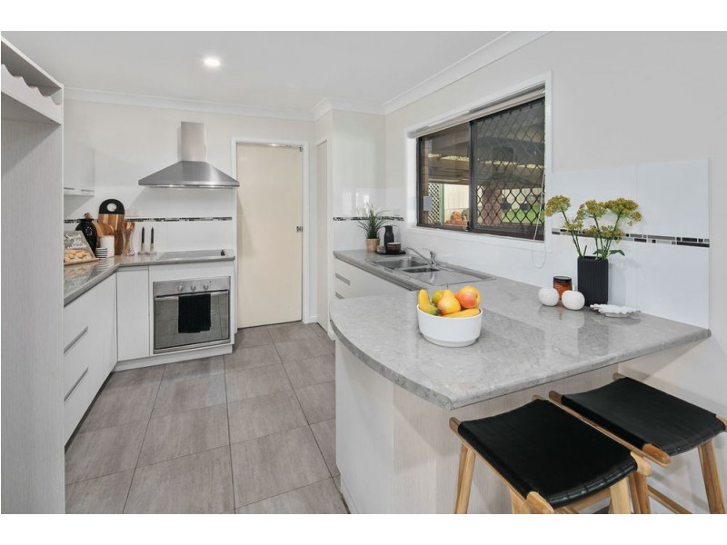 17 Brompton St, Alexandra Hills QLD 4161