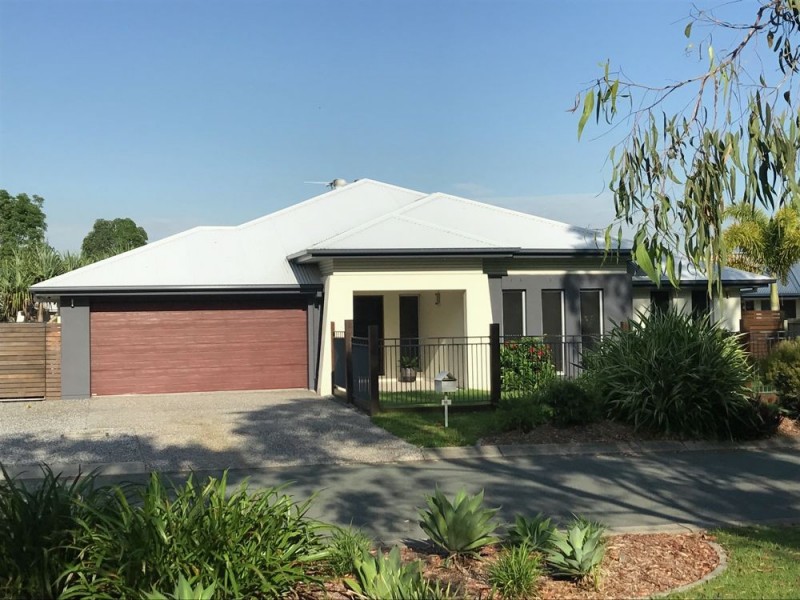 16 Red Gum Crescent, Wakerley QLD 4154