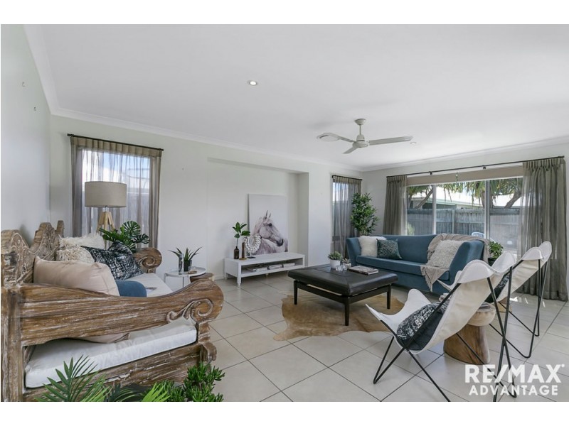 16 Red Gum Crescent, Wakerley QLD 4154