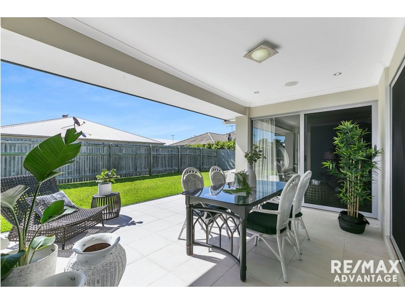 16 Red Gum Crescent, Wakerley QLD 4154