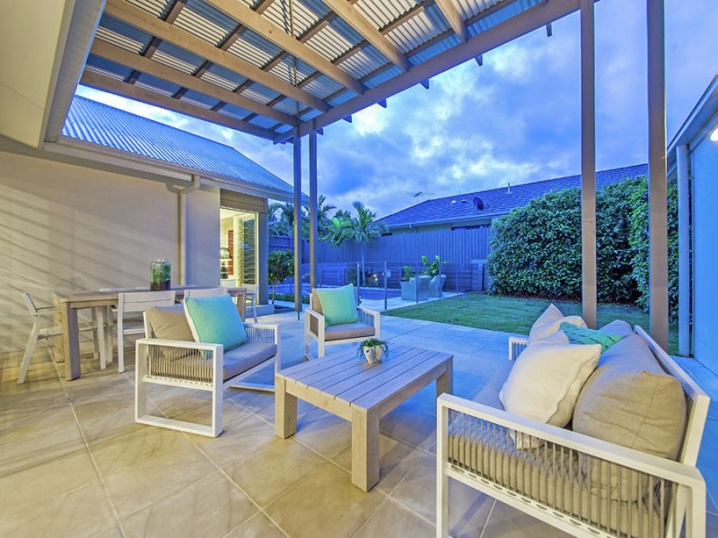 43 Mossvale Drive, Wakerley QLD 4154