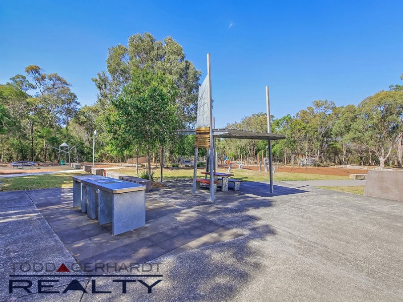 43 Mossvale Drive, Wakerley QLD 4154