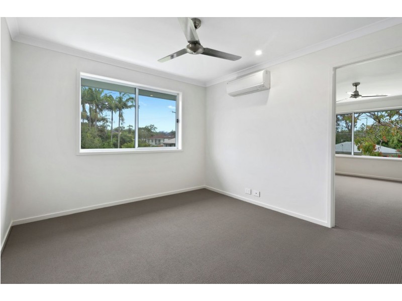 151 Blackwood Rd, Manly West QLD 4179