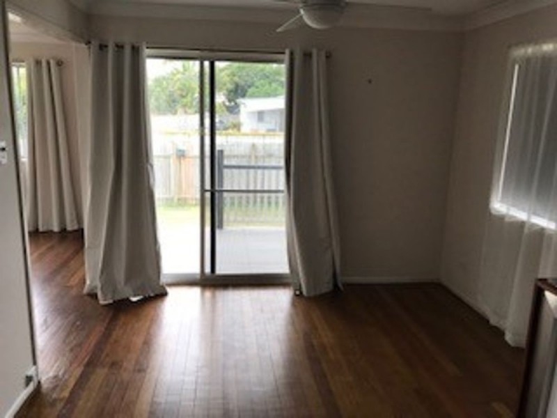 5 Malabar street, Wynnum West QLD 4178