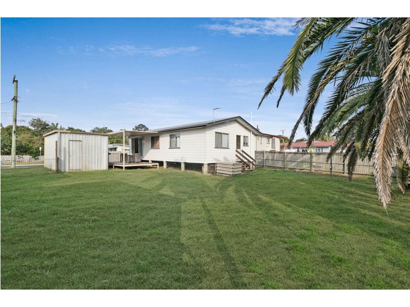 5 Malabar street, Wynnum West QLD 4178
