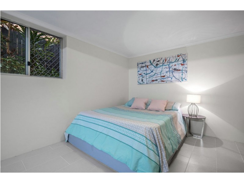 65 Barbara Street, Manly West QLD 4179