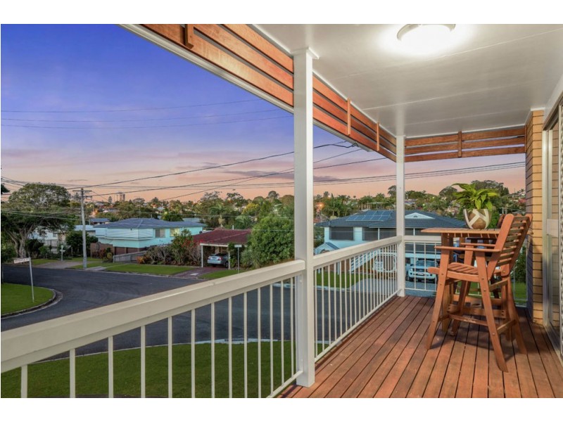 65 Barbara Street, Manly West QLD 4179