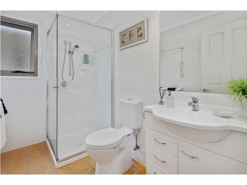 1/178 Stratton Tce, Manly QLD 4179