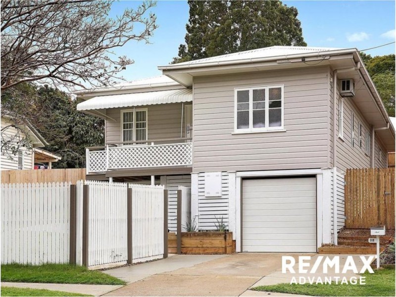 38 Harman Street, Manly QLD 4179
