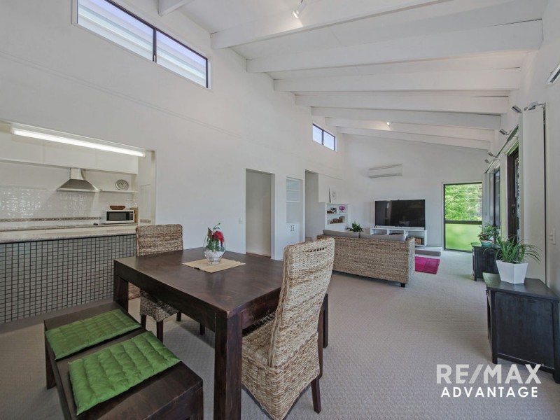 83 Carlton Terrace, Wynnum QLD 4178