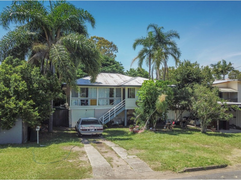 43 Gannon Ave, Manly QLD 4179