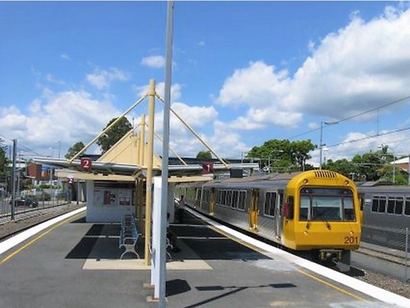 43 Gannon Ave, Manly QLD 4179