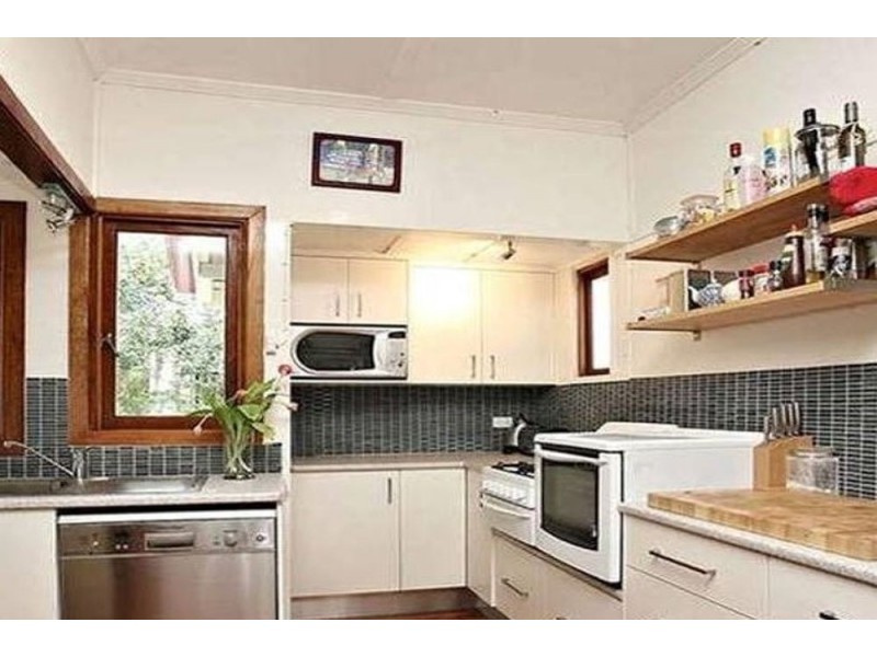 14 Doyle Street, Coorparoo QLD 4151