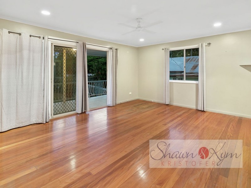 299 Preston Road, Wynnum West QLD 4178