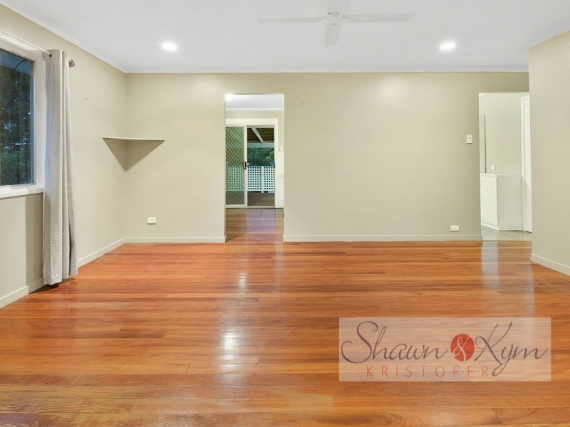 299 Preston Road, Wynnum West QLD 4178