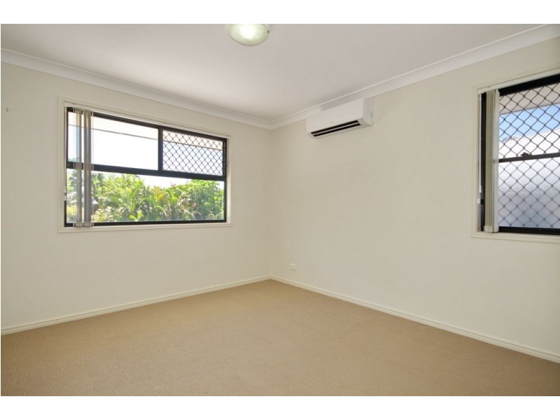 103 Kamarin St, Manly West QLD 4179