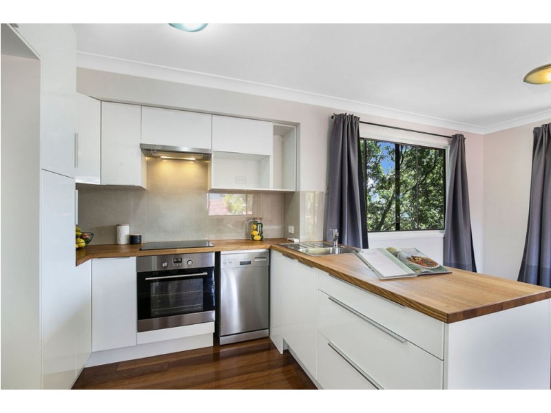 14 Blackwood Road, Manly West QLD 4179