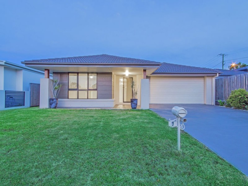3 Harrogate Place, Gumdale QLD 4154