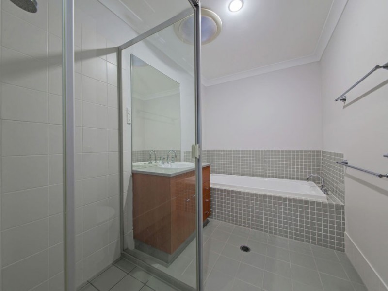 22 Yarra Road, Wakerley QLD 4154