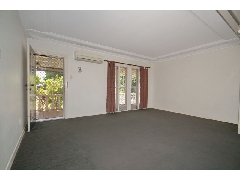 168 Manly Road, Manly West QLD 4179