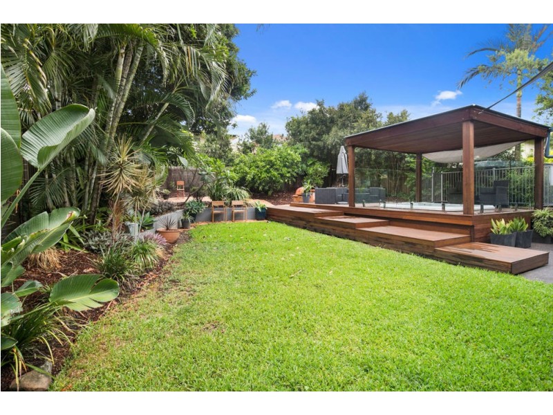 69 Kingsley Tce, Wynnum QLD 4178