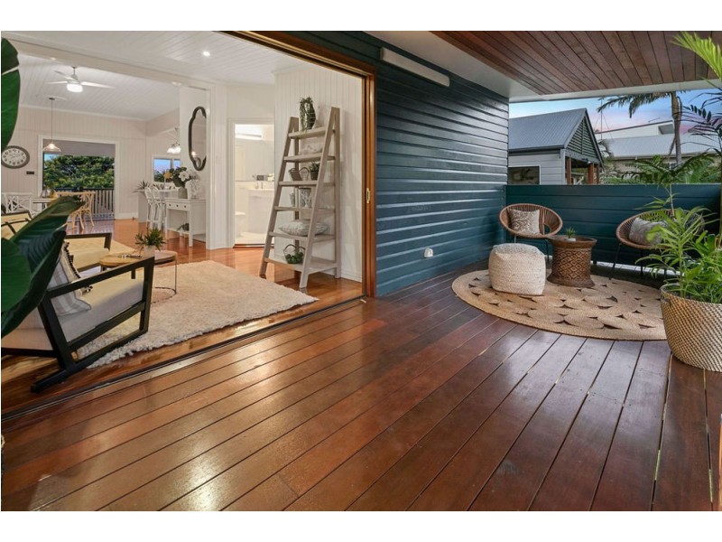 69 Kingsley Tce, Wynnum QLD 4178