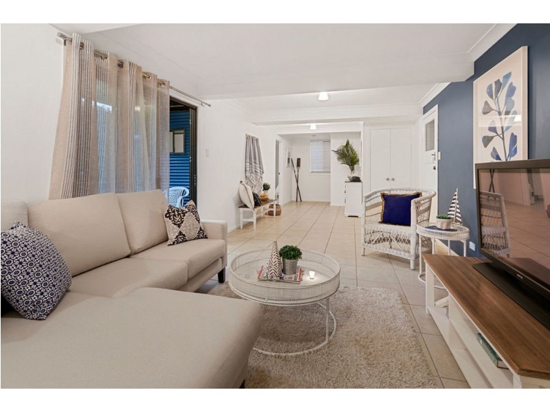 69 Kingsley Tce, Wynnum QLD 4178