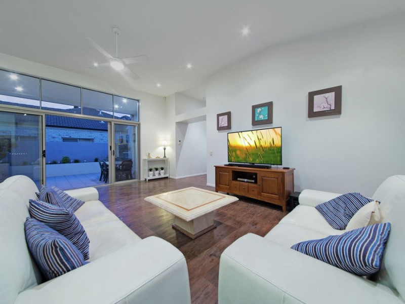 14 Letitia Close, Wakerley QLD 4154