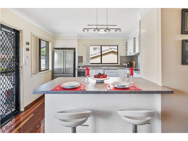 4 Ringara Street, Manly West QLD 4179