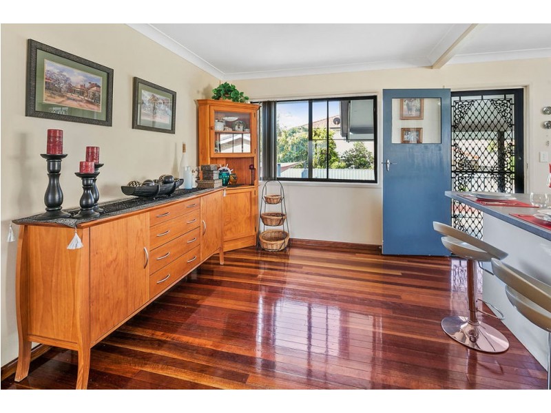 4 Ringara Street, Manly West QLD 4179