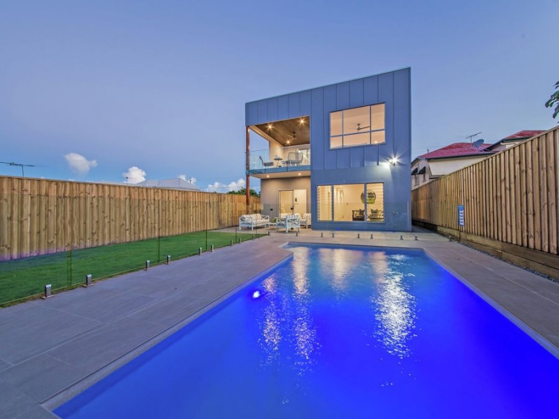 51 Walnut Street, Wynnum QLD 4178