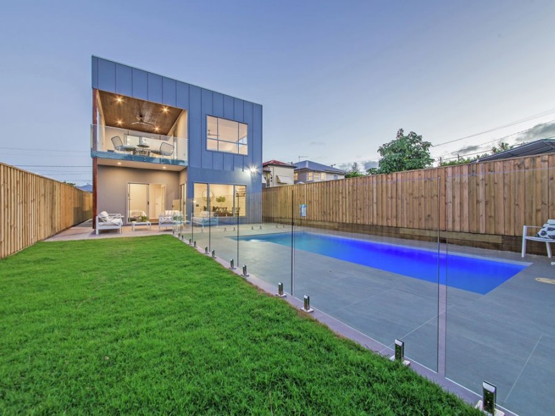 51 Walnut Street, Wynnum QLD 4178