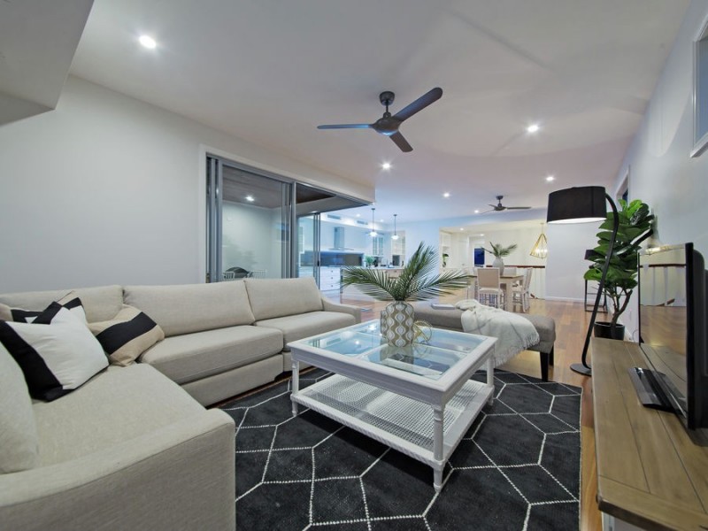 51 Walnut Street, Wynnum QLD 4178