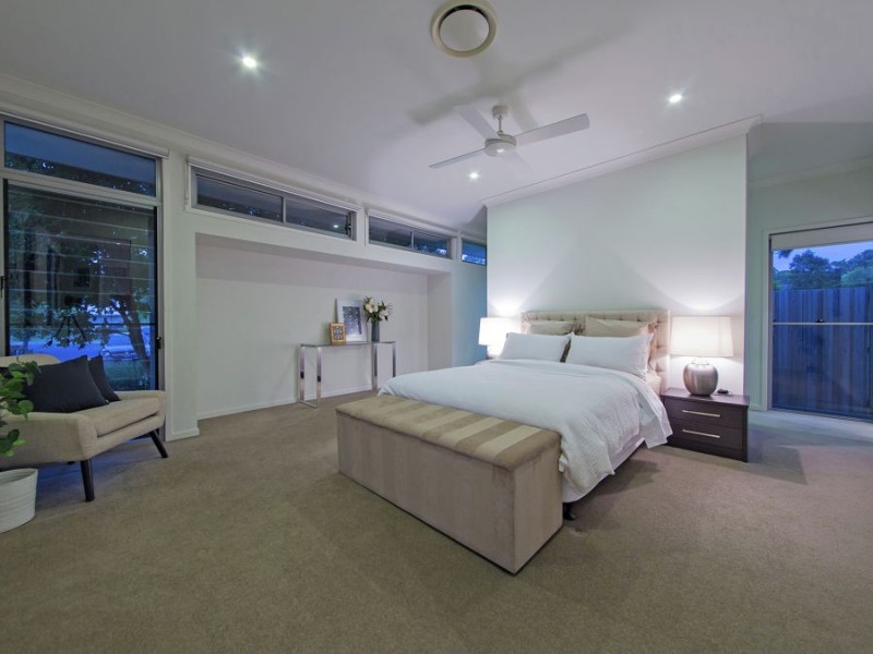 5 Clyde Court, Wakerley QLD 4154