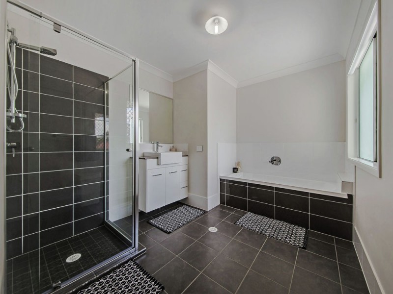 64A Washington Ave, Tingalpa QLD 4173