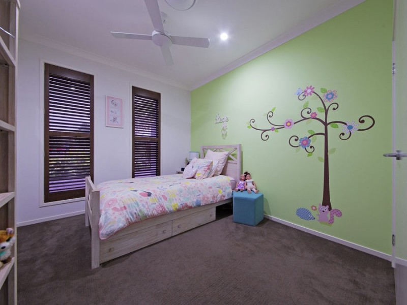 35 Gumdale Street, Wakerley QLD 4154