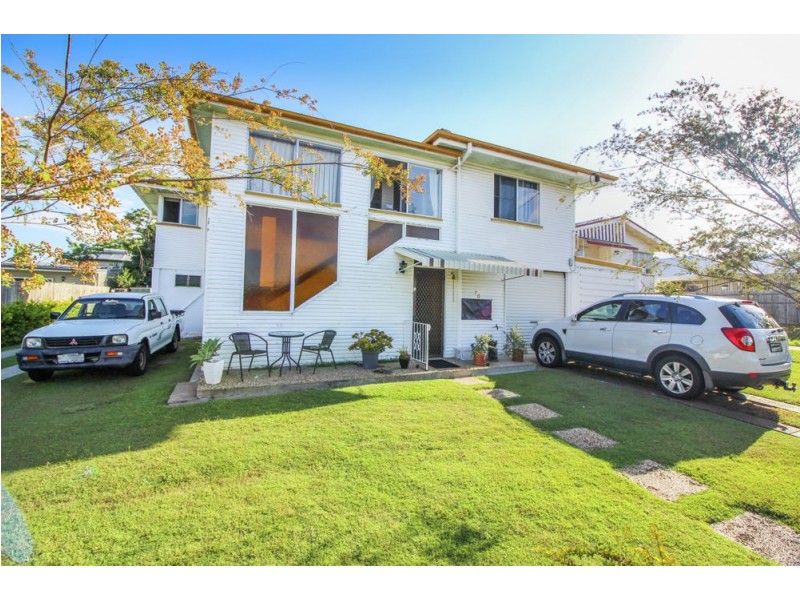 70 Hindes St, Lota QLD 4179