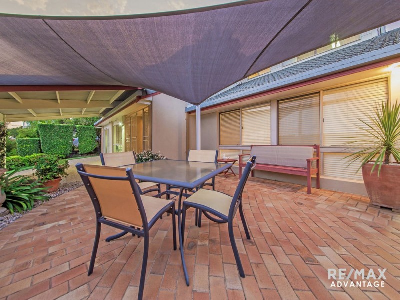 99 Raeburn Street, Manly West QLD 4179
