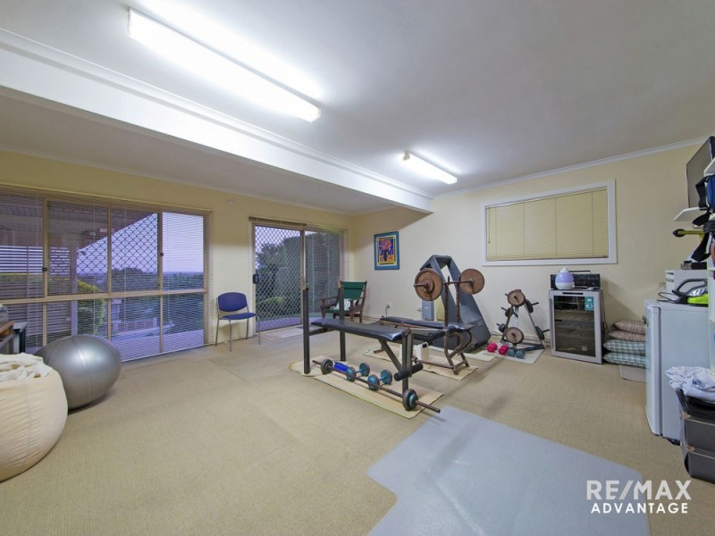 99 Raeburn Street, Manly West QLD 4179